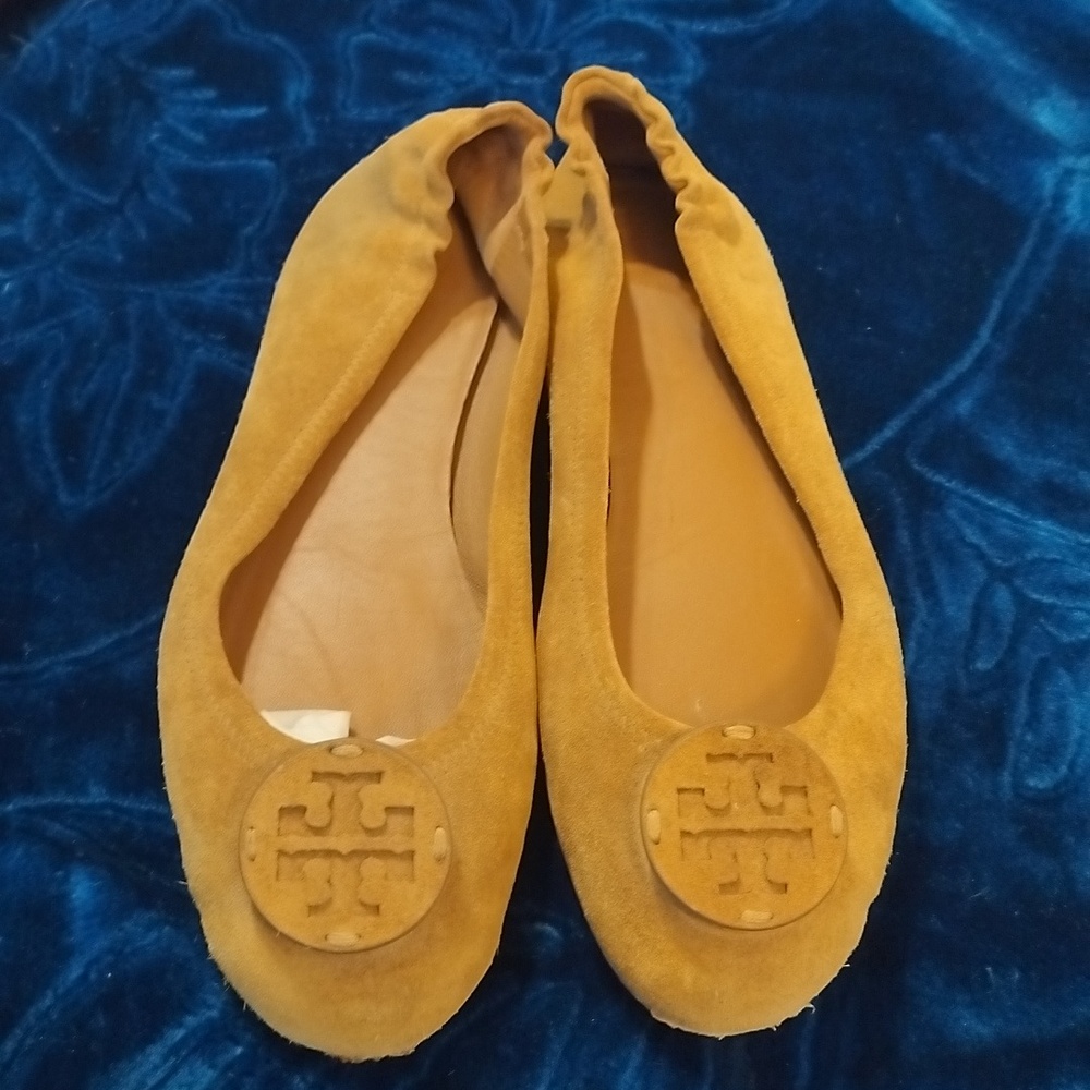 Tory Burch suede flats size 10